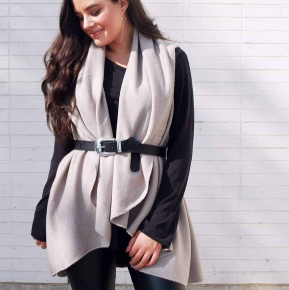 Shawl collar sweater vest - Picture 6 of 7